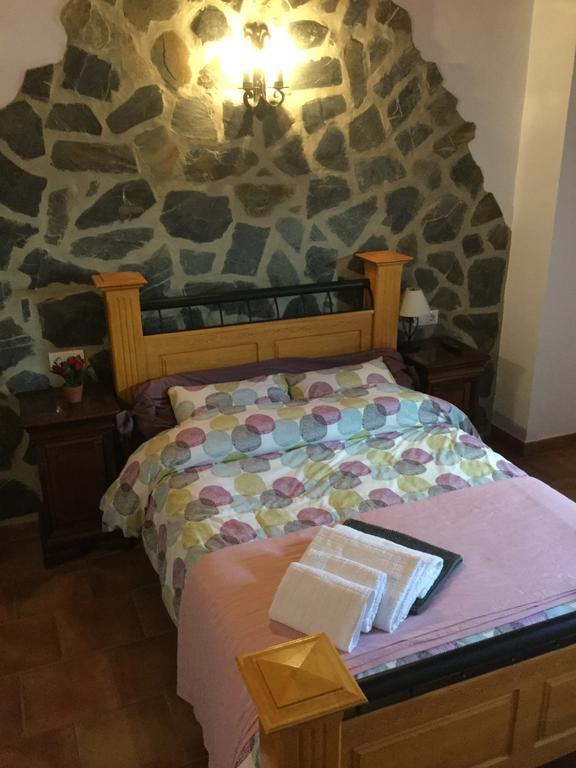 Bed and Breakfast Los Cazadores El Gastor Exteriér fotografie